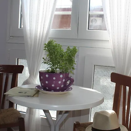 Kira Veta Apartment *