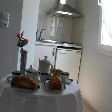 Apartment Kira Veta Potos