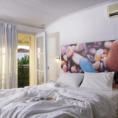 Kira Veta Apartment